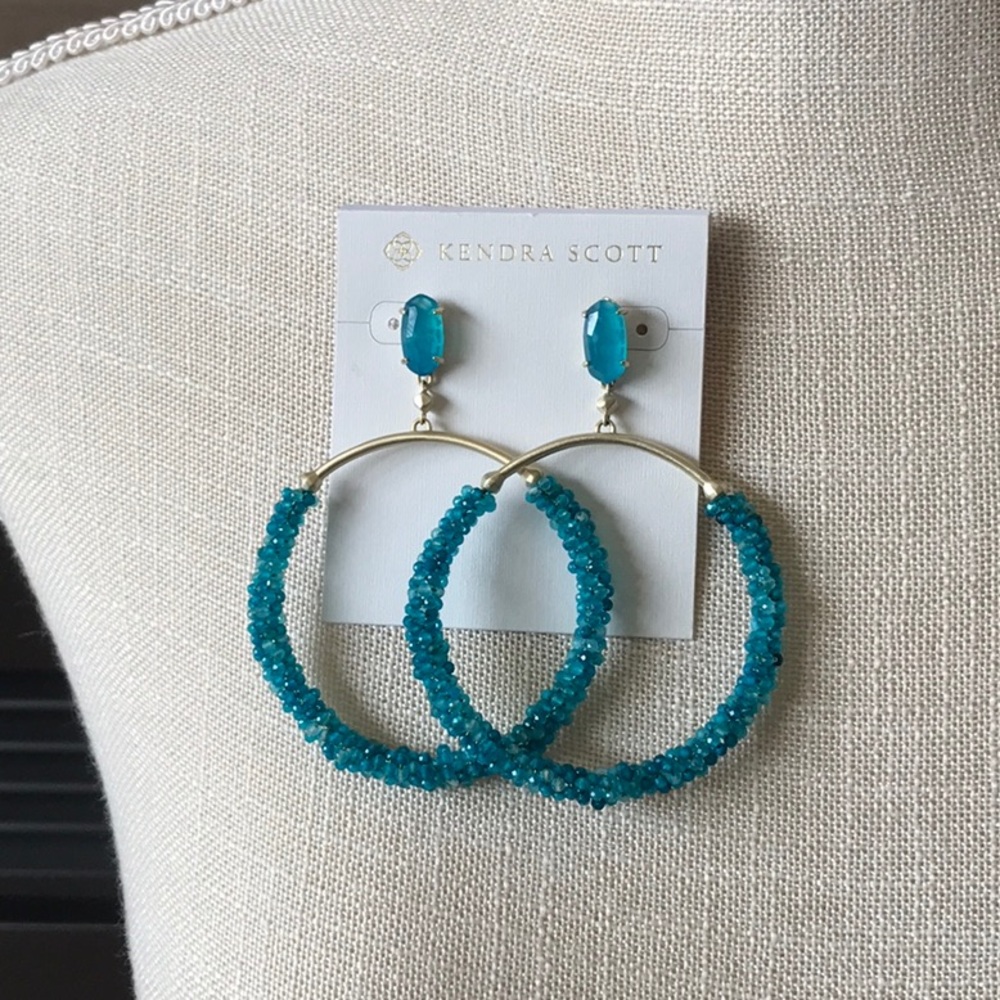 Kendra Scott hoop earings